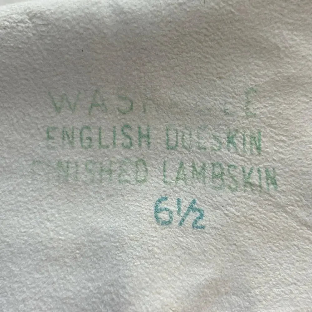White doeskin leather gloves size 6.5 Washable English Doeskin finished lambskin